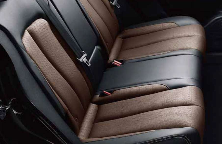 Advanced rear seatbelts and alarms